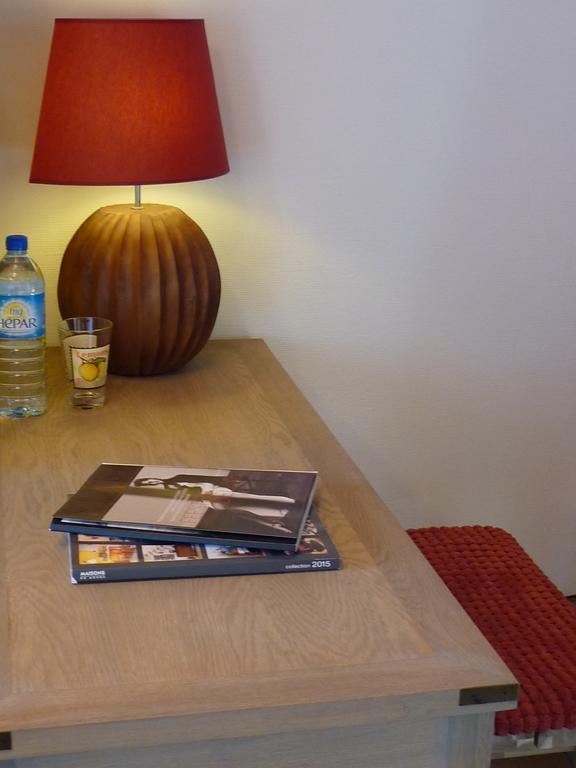 Apartment Capitalcondos Ninove Luaran gambar